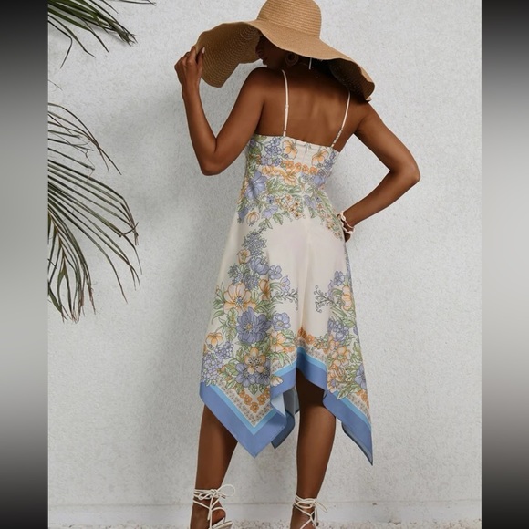 Boho floral print cami dress - Picture 3 of 7